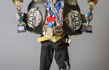 Elliott Cole is a Brazilian Jiu Jitsu athlete from Rochester in Kent and fights for Combat Sports Academy