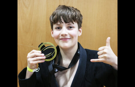 Elliott Cole is a Brazilian Jiu Jitsu athlete from Rochester in Kent and fights for Combat Sports Academy